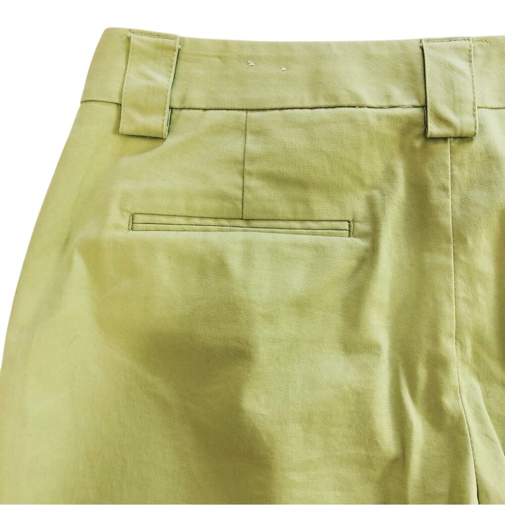 Express Design Studio Popular Editor Style Green Shorts Bermuda Length - Picture 13 of 16